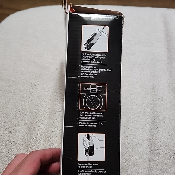 Adjustable Auto-Measure Dispenser - Black - Picture 2 of 3